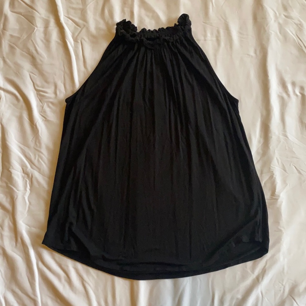 Used black loft tank size XS